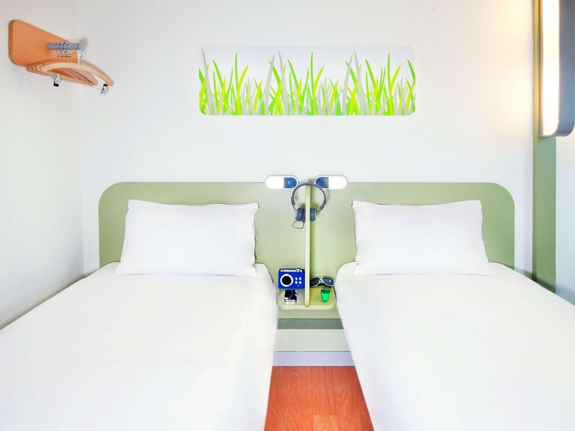 Ibis Budget Marseille Valentine Exterior foto