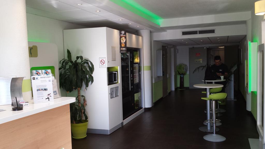 Ibis Budget Marseille Valentine Exterior foto